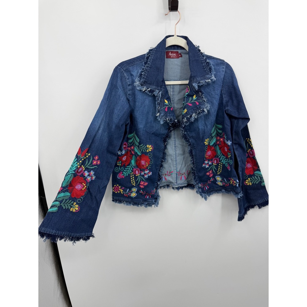Avani Del Amour Embroidered Denim Jacket Womens Size Medium Blue Fringed Boho